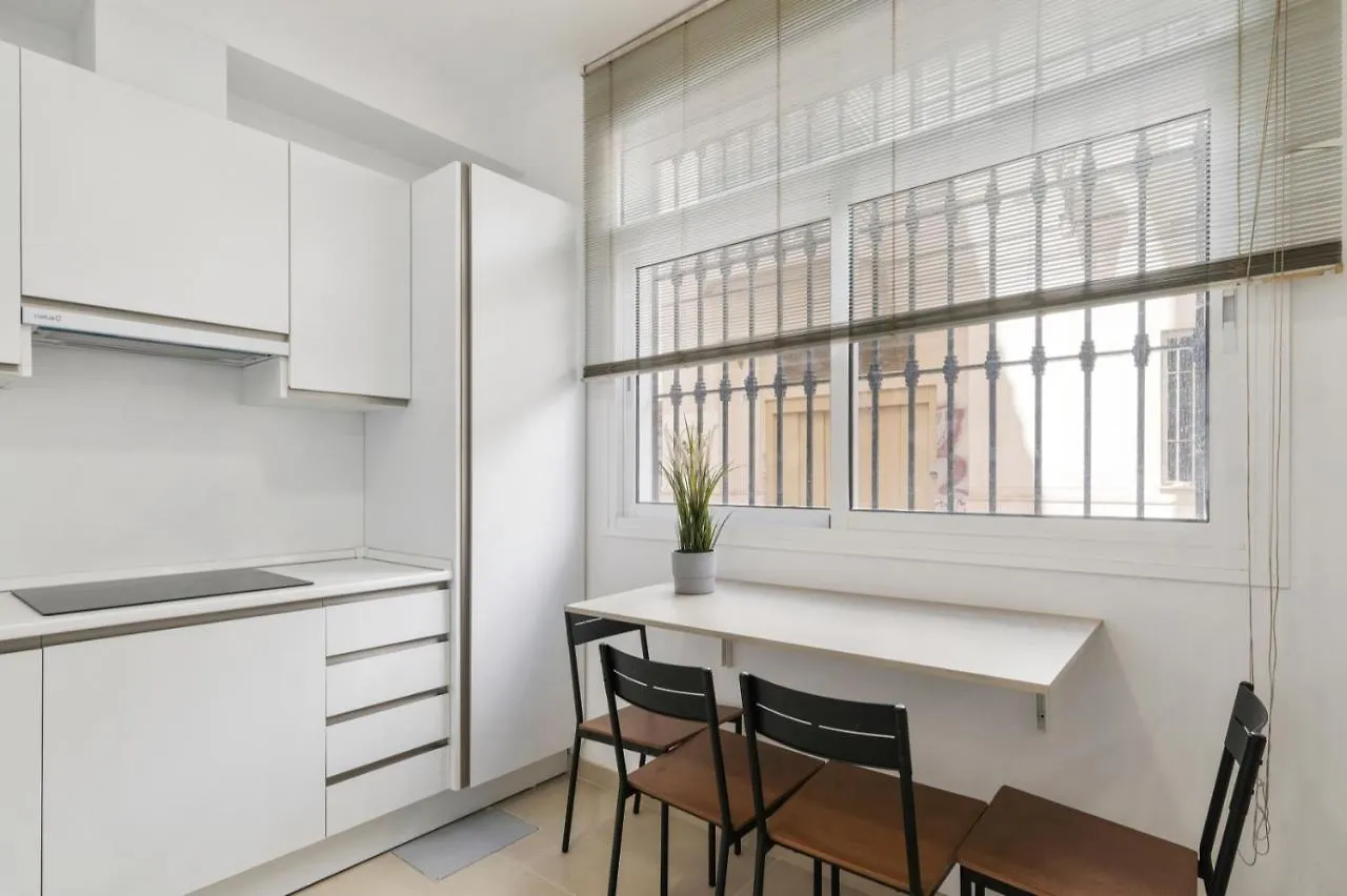 Comfy Centre Apartment In マラガ